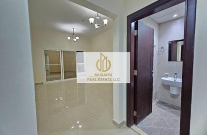 Apartment - 2 Bedrooms - 2 Bathrooms for rent in Andalusia Tower 2 - Al Nahda - Sharjah