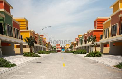 Townhouse - 4 Bedrooms - 3 Bathrooms for rent in Portofino - Damac Lagoons - Dubai Townhouse - 4 Bedrooms - 3 Bathrooms for rent in Portofino - Damac Lagoons - Dubai