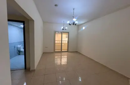 Apartment - 2 Bedrooms - 2 Bathrooms for rent in Al Qulaya'ah - Al Sharq - Sharjah