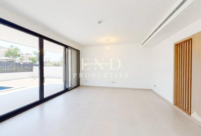 144612140 - Property Image 3