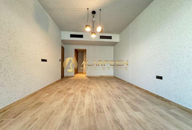 94016625 - Property Image 3