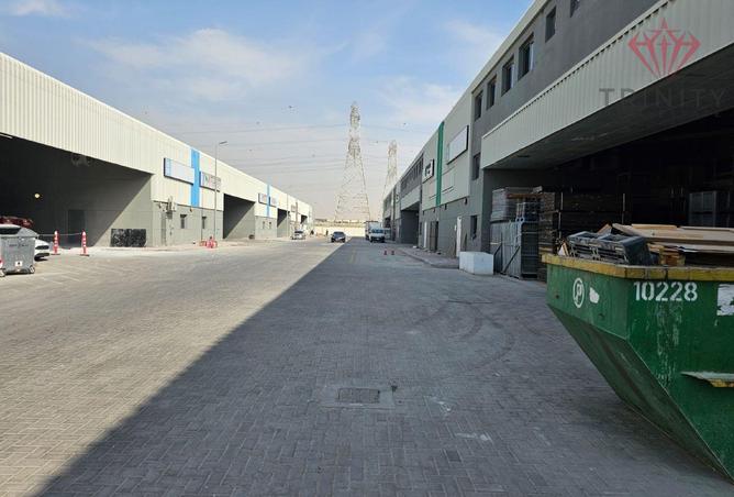 83233727 - Property Image 2