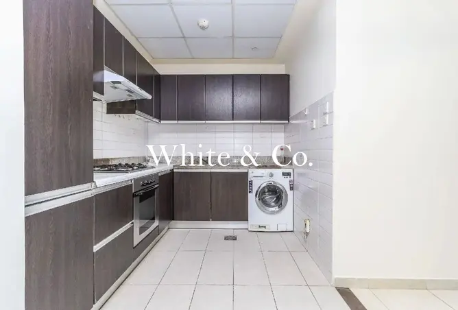 143732306 - Property Image 2