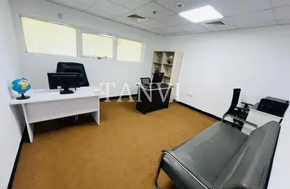 Office Space - Studio - 1 Bathroom for rent in Al Rostamani Building - Port Saeed - Deira - Dubai Office Space - Studio - 1 Bathroom for rent in Al Rostamani Building - Port Saeed - Deira - Dubai