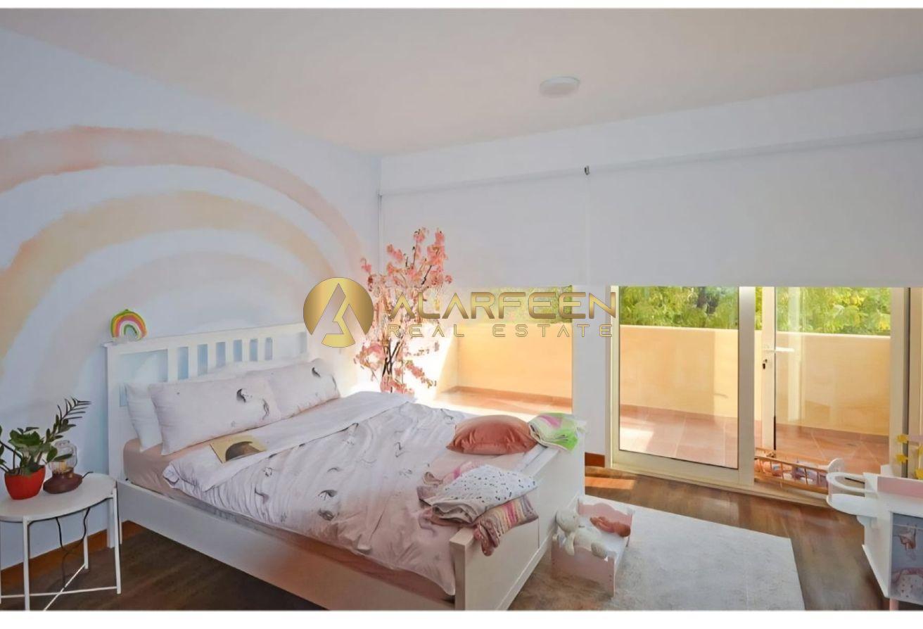 WELL KEPT 3-BR | PRIME LOCATION | LANDSCAPE GARDEN photo 6