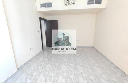 Apartment - 1 - 1 for rent in New Al Taawun Road - Al Taawun - Sharjah