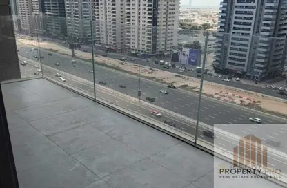 مكتب - استوديو - 1 حمام للايجار في برج ميز - شارع الشيخ زايد - دبي