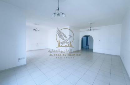 Apartment - 3 Bedrooms - 4 Bathrooms for rent in Al Majaz 2 - Al Majaz - Sharjah