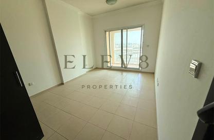 Townhouse - 3 Bedrooms - 3 Bathrooms for rent in Mazaya 12 - Queue Point - Liwan - Dubai
