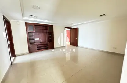 Apartment - 3 Bedrooms - 5 Bathrooms for rent in Al Majaz 3 - Al Majaz - Sharjah