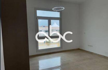 Villa - 6 - 7 for rent in Mohamed Bin Zayed City - Abu Dhabi