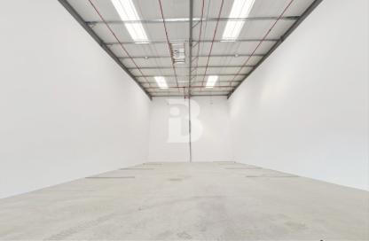 Warehouse - Studio for rent in Al Quoz 2 - Al Quoz - Dubai