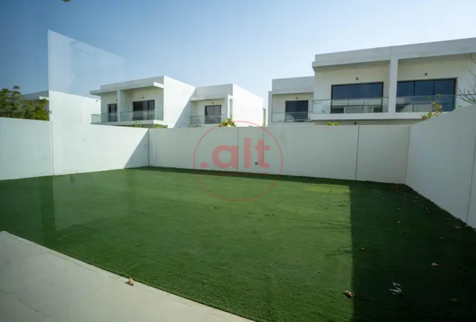 156260122 - Property Image 3