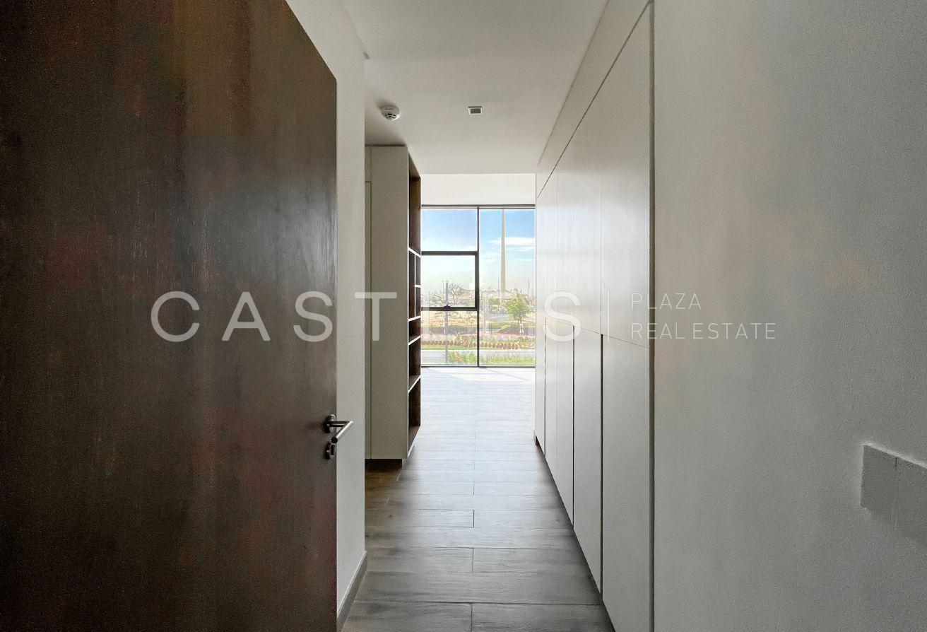Spacious 4 Bedroom Villa | For Rent photo 11