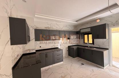 Villa - 7 Bedrooms - 7+ Bathrooms for rent in Al Yasmeen 1 - Al Yasmeen - Ajman