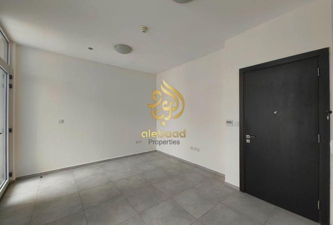 76967238 - Property Image 3