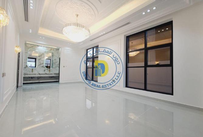 87448353 - Property Image 3