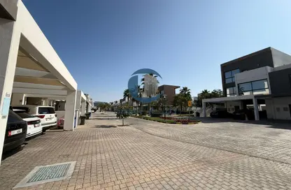 Villa - 3 Bedrooms - 5 Bathrooms for rent in Faya at Bloom Gardens - Bloom Gardens - Al Salam Street - Abu Dhabi