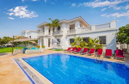 Villa - 6 Bedrooms - 7 Bathrooms for rent in Signature Villas Frond D - Signature Villas - Palm Jumeirah - Dubai