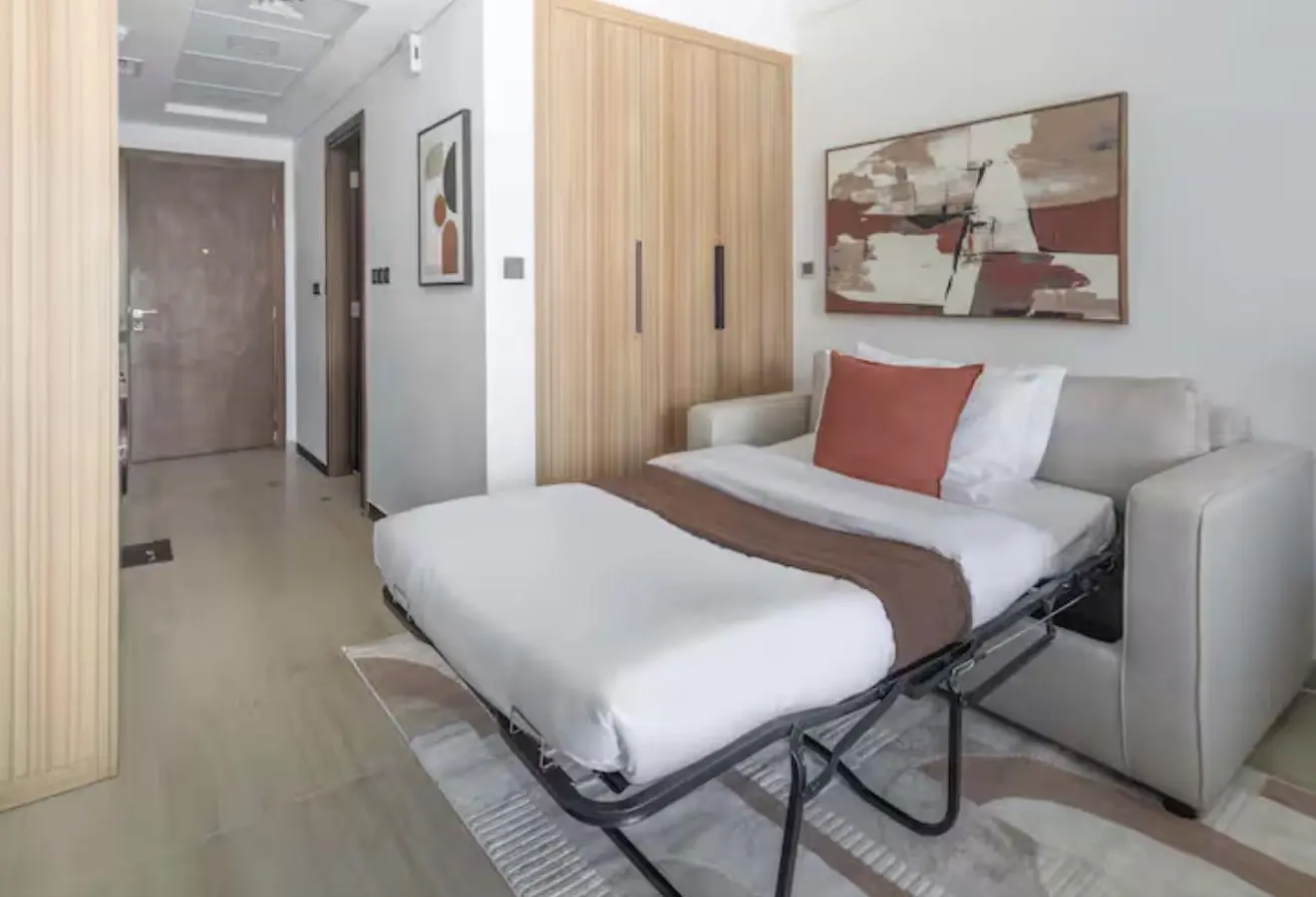 102825731 - Property Main Image