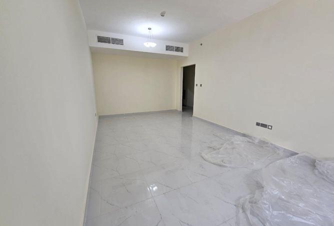 70680828 - صورة العقار 3