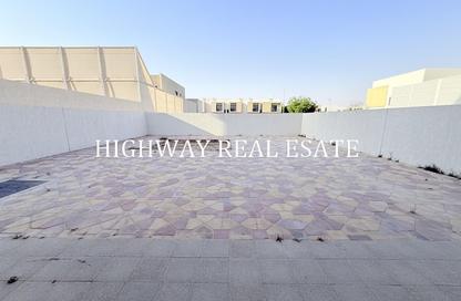 Villa - 4 - 5 for sale in Nasma Residence - Al Tai - Sharjah