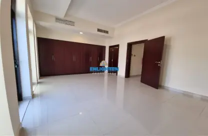Villa - 4 Bedrooms - 5 Bathrooms for rent in Mulberry Mansion - District 13 - Jumeirah Village Circle - Dubai Villa - 4 Bedrooms - 5 Bathrooms for rent in Mulberry Mansion - District 13 - Jumeirah Village Circle - Dubai