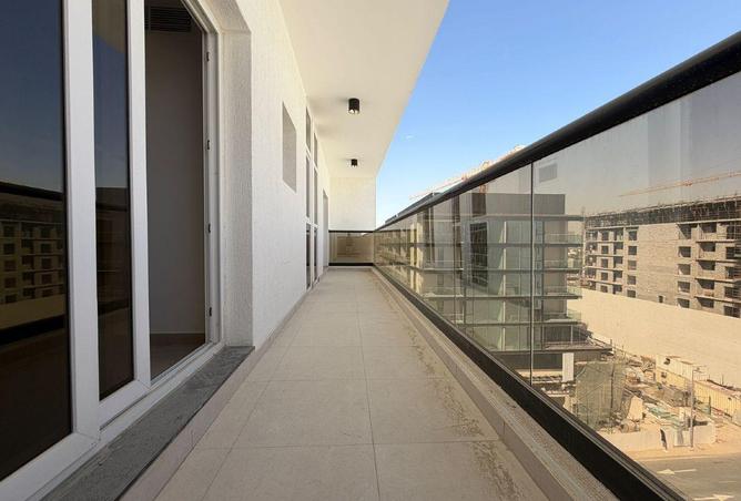 56142165 - Property Main Image