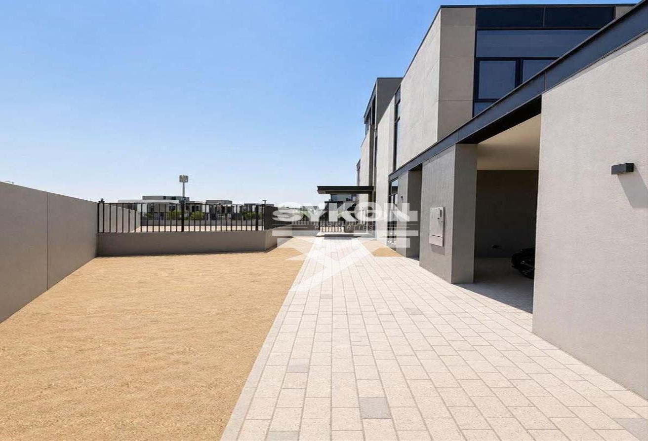 Large Corner Plot | 4 Bedroom + Maid | Unfurnished photo 12
