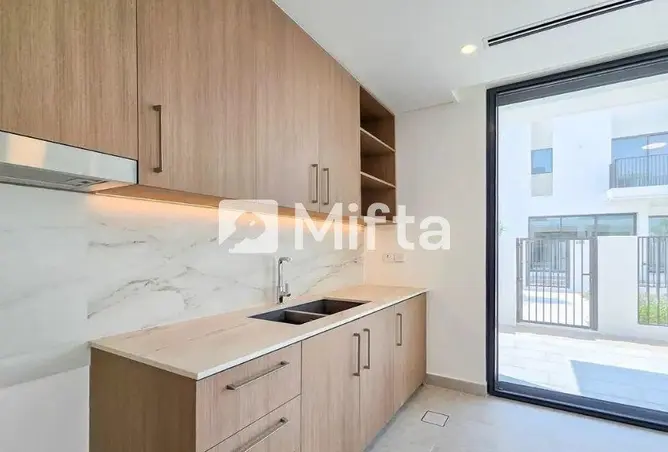 151426761 - Property Image 3