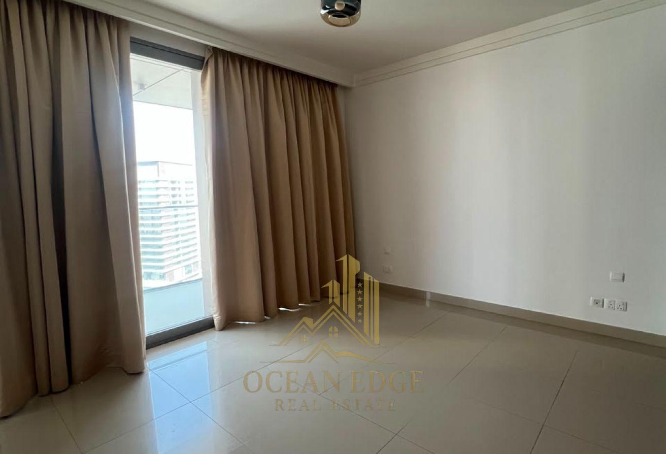 Spacious 3BR | Unfurnished | Mid Floor photo 15