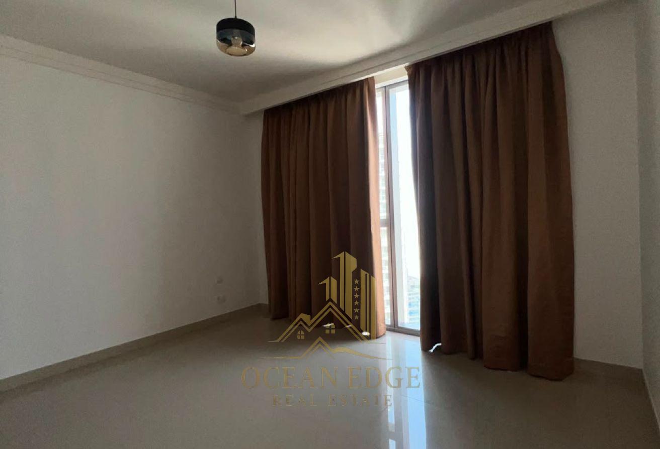 Spacious 3BR | Unfurnished | Mid Floor photo 9