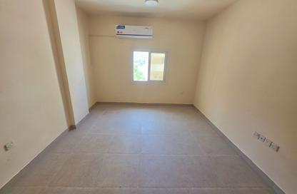 Apartment - 1 - 1 for rent in SG Muwaileh Building - Muwaileh - Sharjah