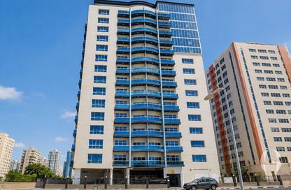 Apartment - 3 Bedrooms - 2 Bathrooms for rent in Champions Tower 1 - Champions Towers - Dubai Sports City - Dubai