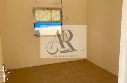 Labor Camp - Studio - 7+ Bathrooms for rent in Industrial Area 5 - Sharjah Industrial Area - Sharjah