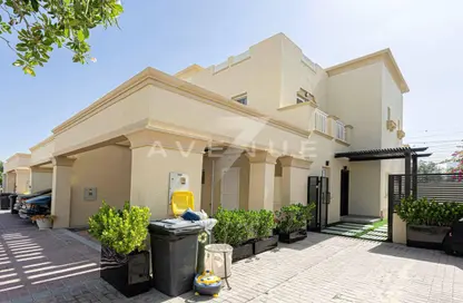 Villa - 2 Bedrooms - 3 Bathrooms for rent in Springs 8 - The Springs - Dubai