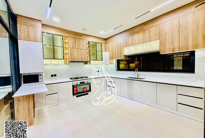 83251967 - Property Image 3