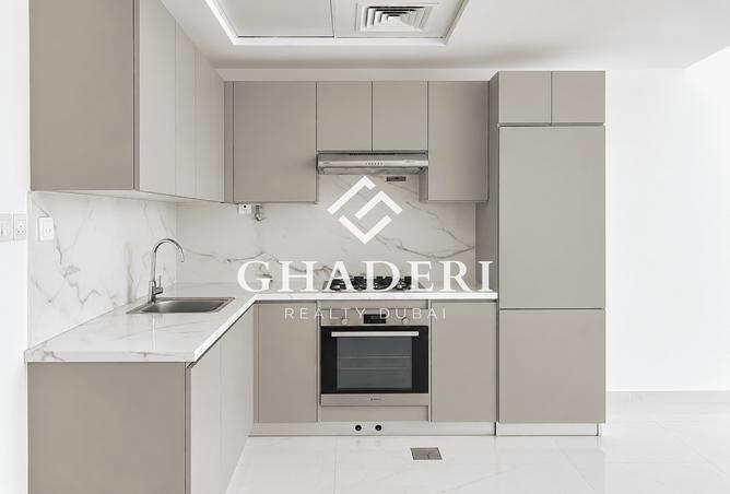 141927620 - Property Image 3