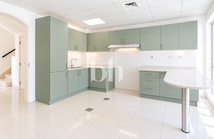 Townhouse - 3 - 4 for rent in Springs 11 - The Springs - Dubai Townhouse - 3 - 4 for rent in Springs 11 - The Springs - Dubai