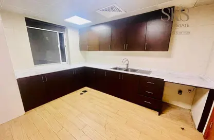 شقة - 2 غرف نوم - 3 حمامات للايجار في مبنى موساوي 2 - البرشاء 1 - البرشاء - دبي