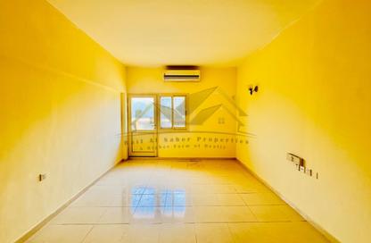 Apartment - 2 - 2 for rent in Al Muteena - Deira - Dubai