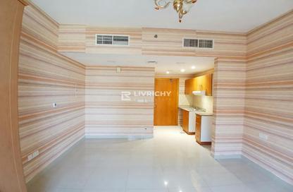Apartment - Studio - 1 Bathroom for rent in Lakeside Tower B - Lakeside Residence - Dubai Production City (IMPZ) - Dubai