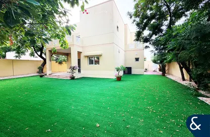 Villa - 3 Bedrooms - 4 Bathrooms for sale in Meadows 8 - Meadows - Dubai