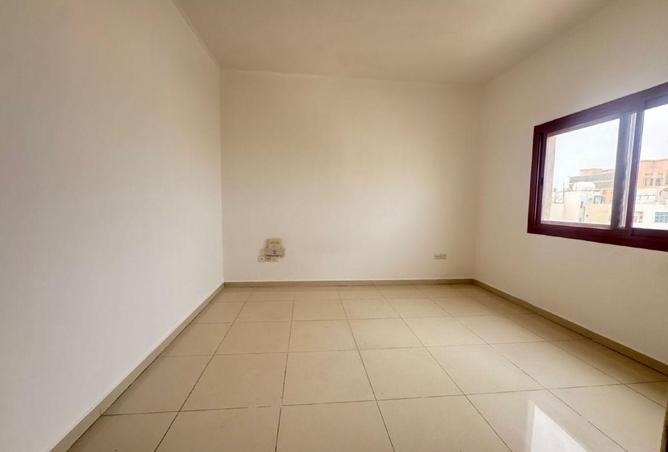 74618292 - صورة العقار 3