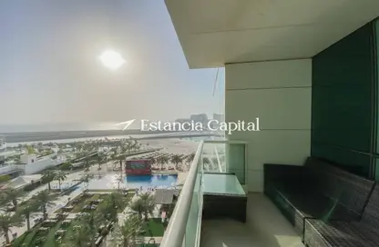 شقة - 2 غرف نوم - 3 حمامات للايجار في برج البطين - جميرا بيتش ريزيدنس - دبي