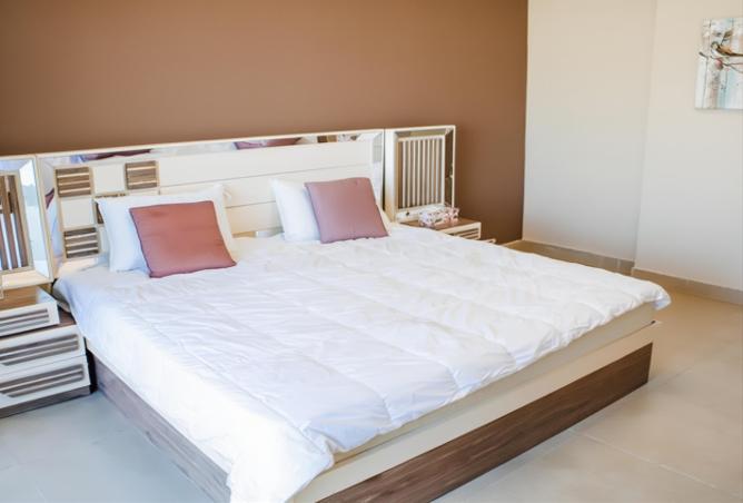 82781983 - Property Image 3