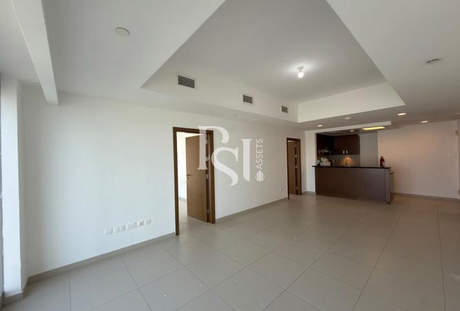 2-bed apartment in The Gate Tower 2 · High floor · Sea view — photo 3
