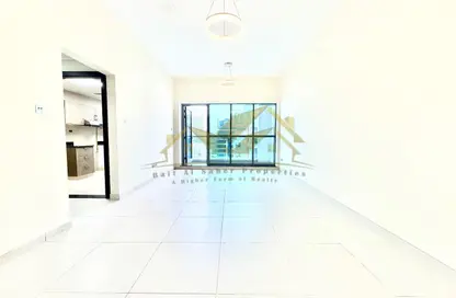 Apartment - 2 Bedrooms - 3 Bathrooms for rent in Jumeirah Garden City - Al Satwa - Dubai