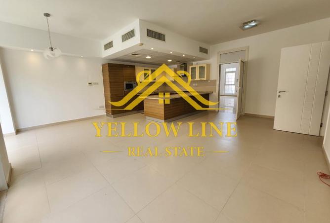 81537207 - Property Image 3