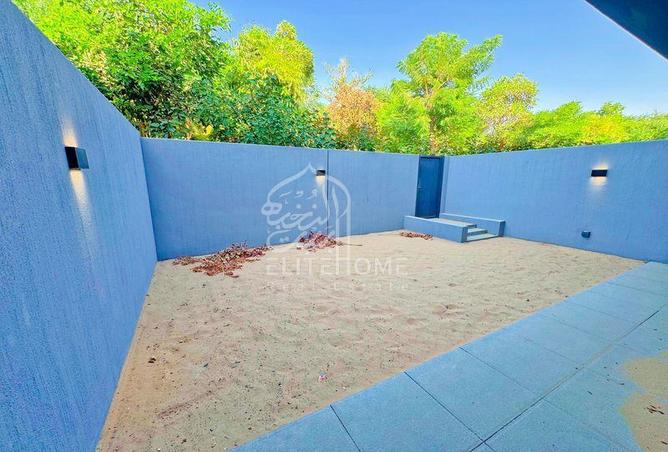 81942344 - صورة العقار 3